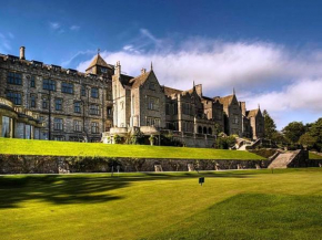 Отель Bovey Castle  Мортонхэмпстед